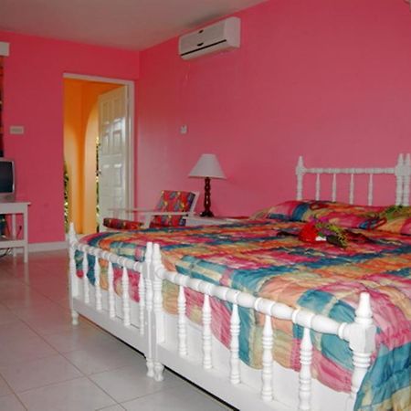 Our Past Time Hotel Negril Oda fotoğraf