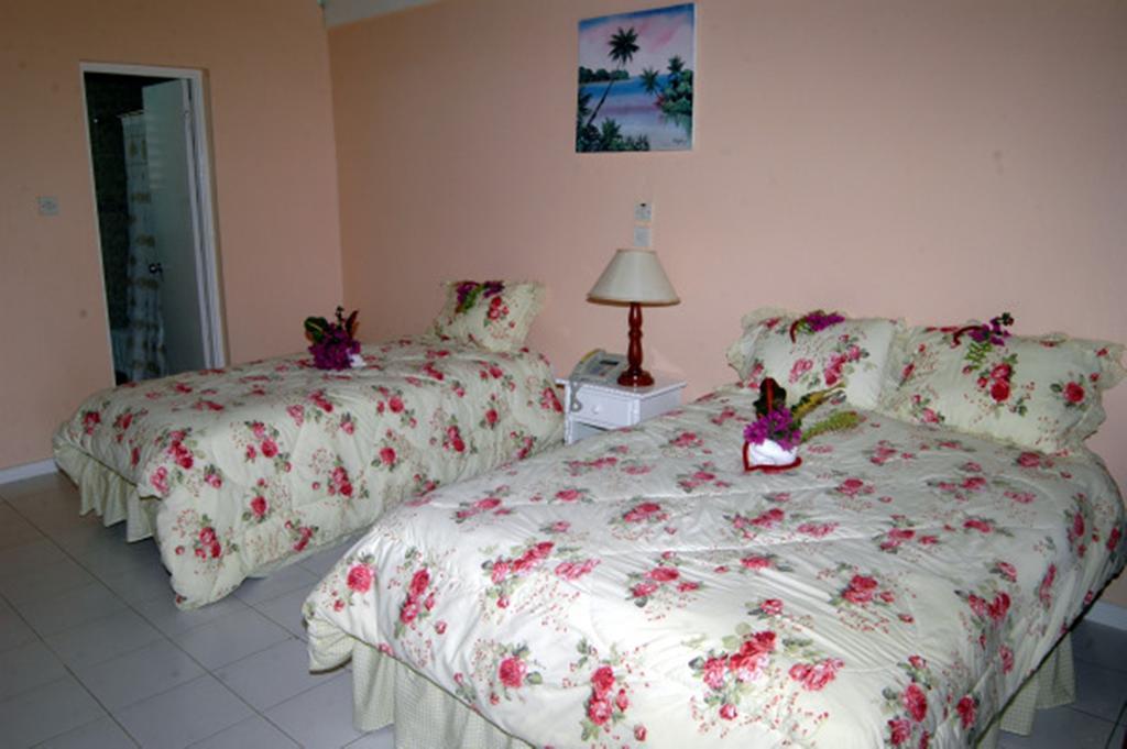 Our Past Time Hotel Negril Oda fotoğraf