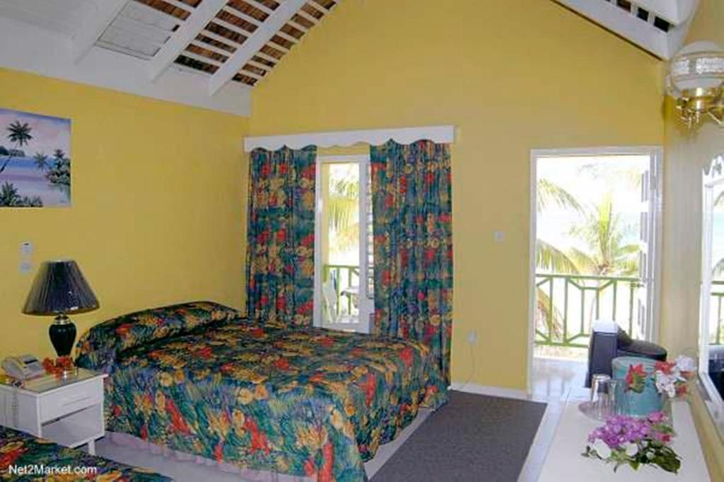 Our Past Time Hotel Negril Oda fotoğraf